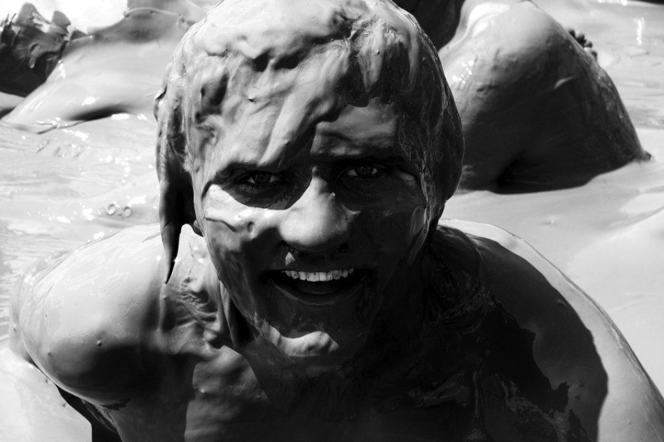 7012_mud-face-958x638