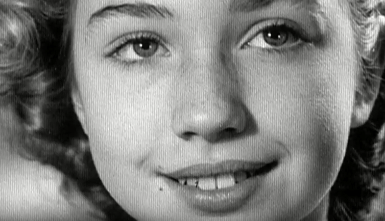 hillary-clinton-young-pictures