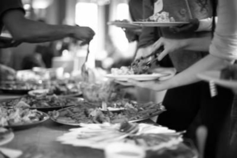 buffet-line-food-800x800
