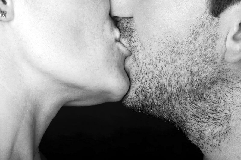 07-kissing-makes-you-strong